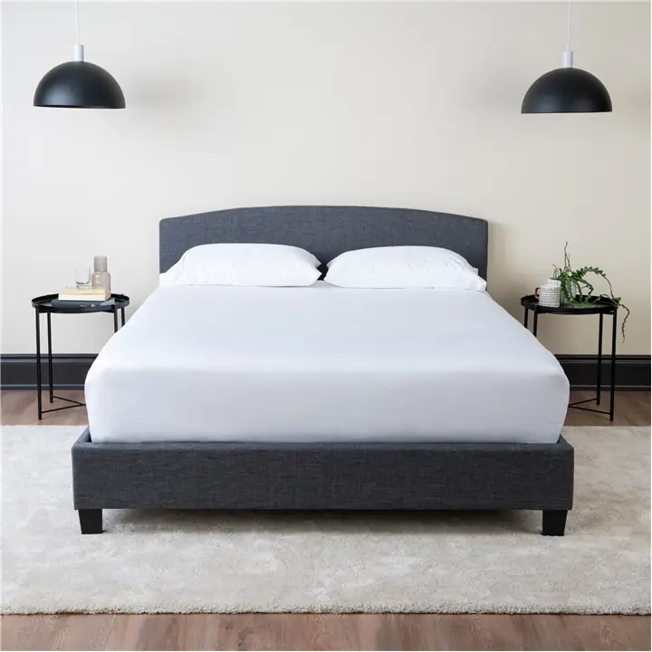 Curvaceous Bed - King