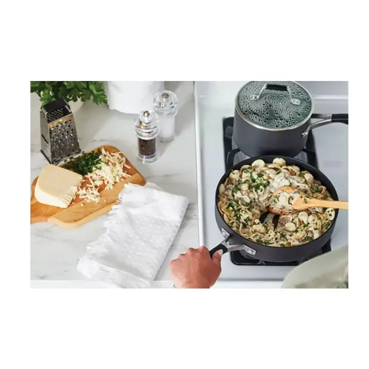 Calphalon Hard-Anodized Nonstick 10-Piece Cookware Set