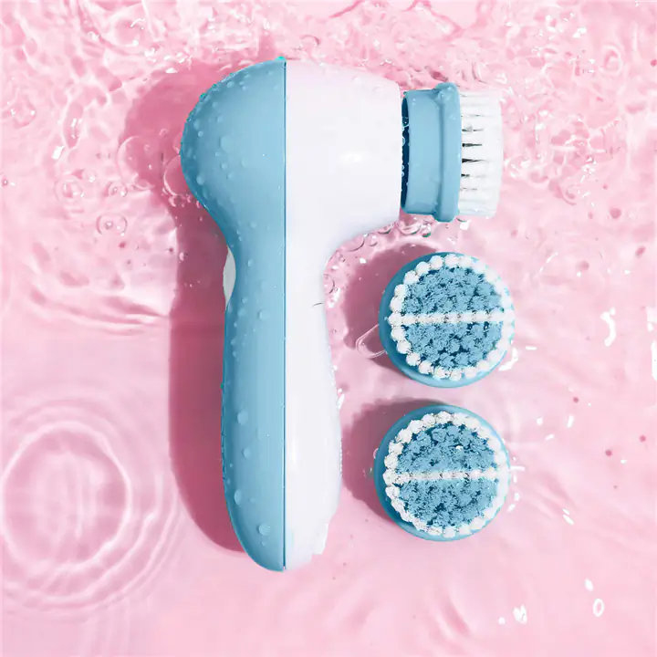 True Glow by Conair Moisturizing Facial Sauna System with Facial Brush